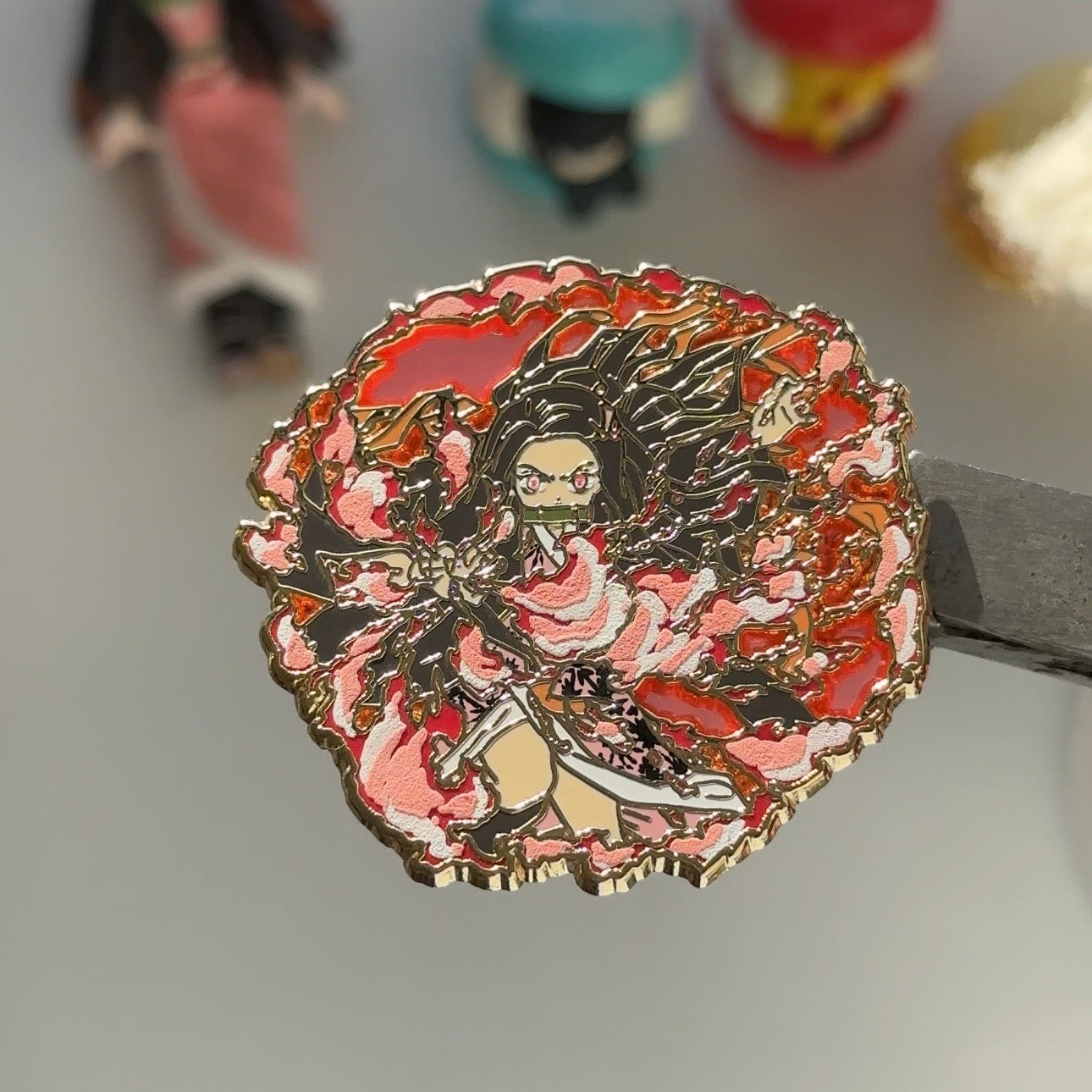 nezuko kamado * demon slayer enamel pin [glow in dark]